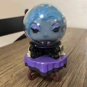 Disney Haunted Mansion Madame Leota Glow-in-the-dark Funko POP Figure
